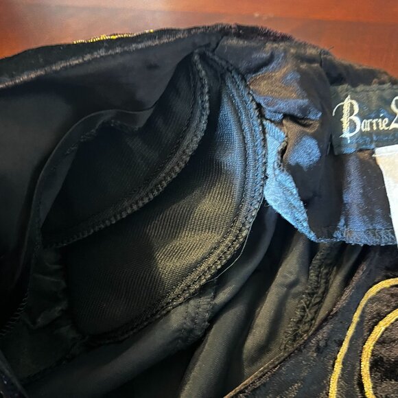 Vintage Barrie Stephens Black Velvet Womens Jacket W/Gold Embroidery Size 8 - Picture 6 of 10